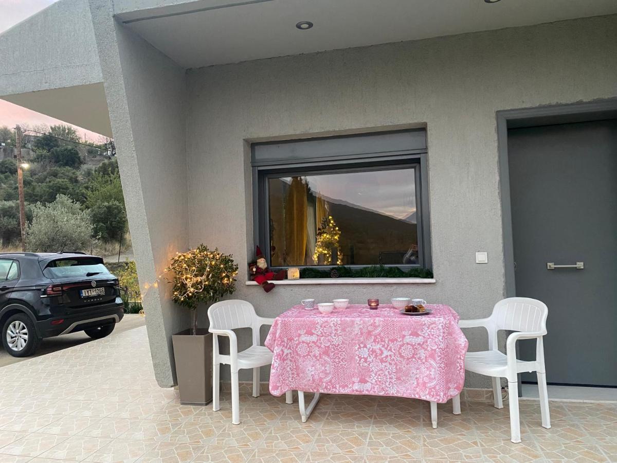 Stellas Guesthouse Near Arachova Stirion Экстерьер фото