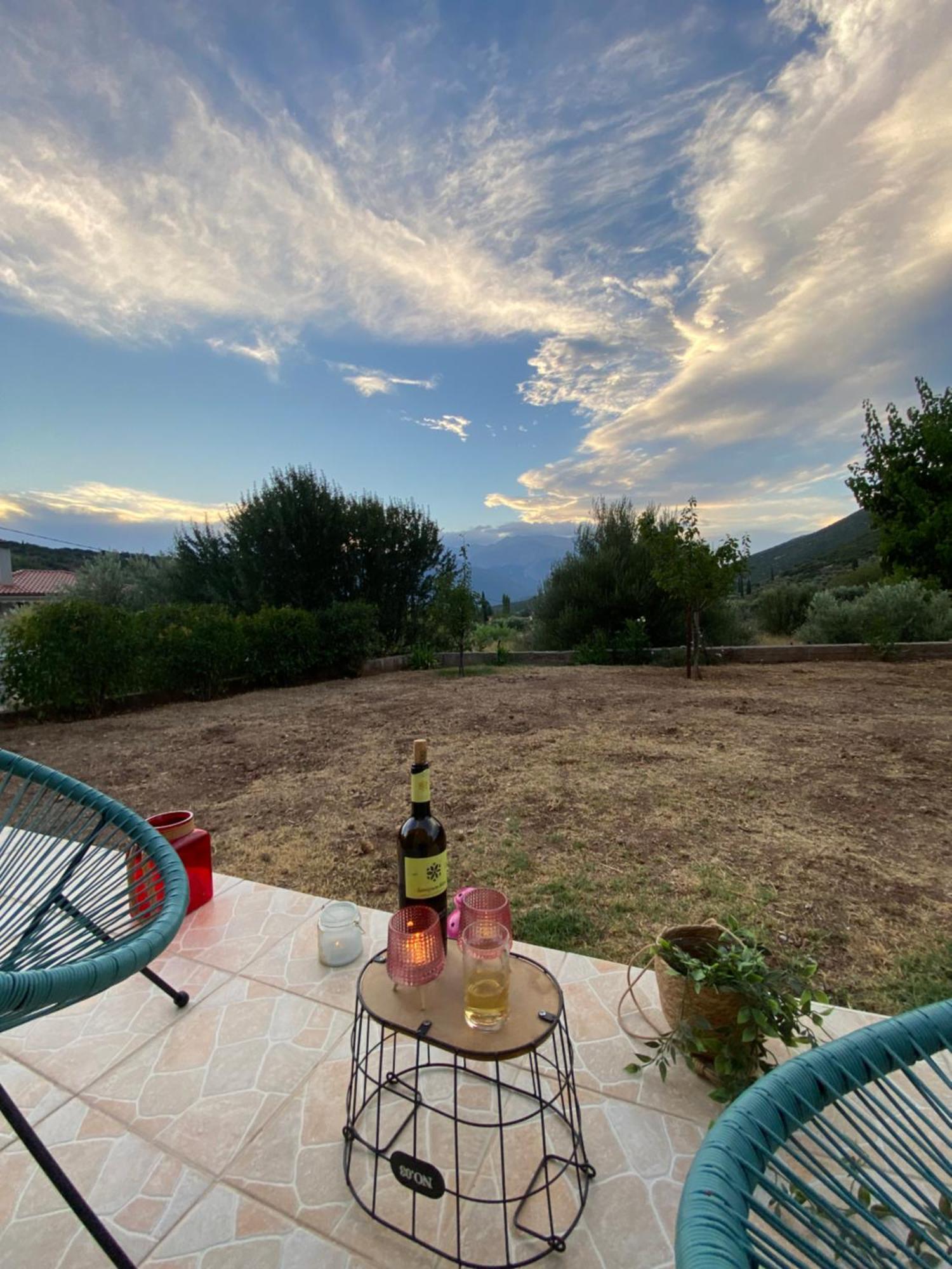 Stellas Guesthouse Near Arachova Stirion Экстерьер фото